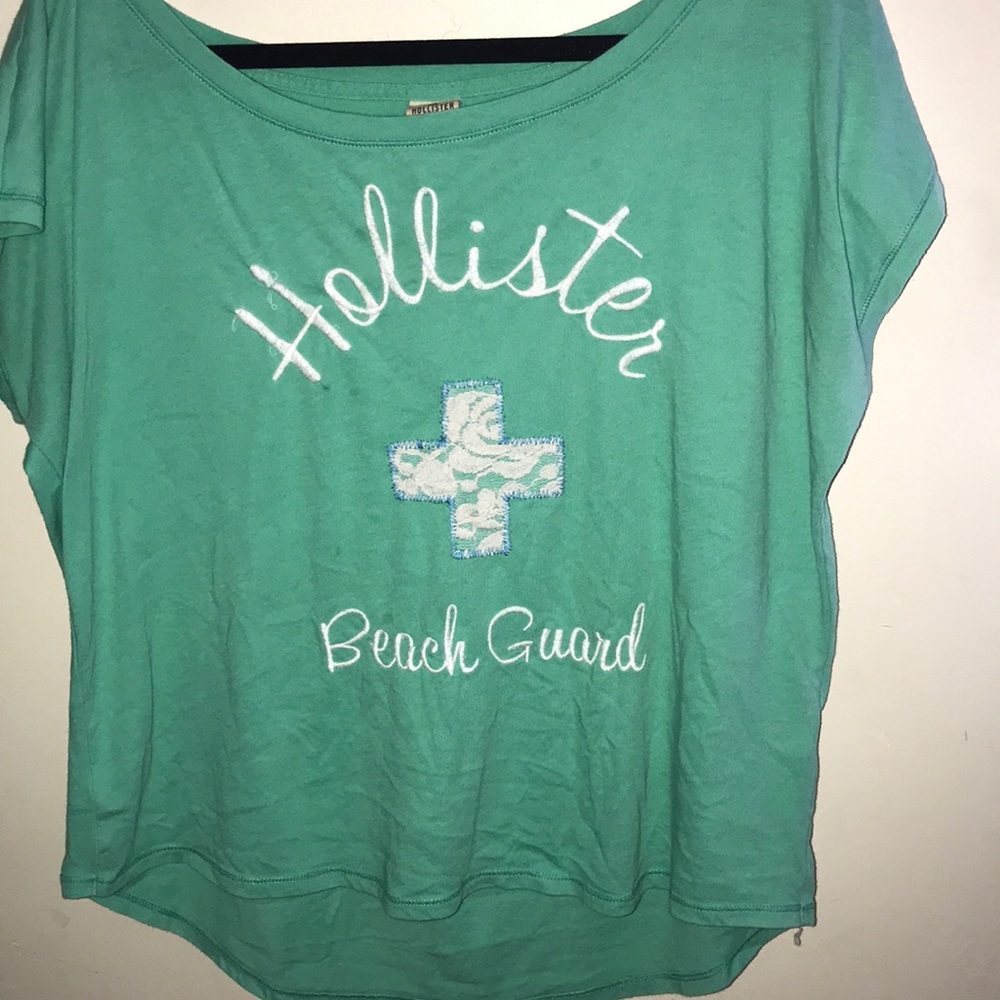 Off the shoulder t shirt